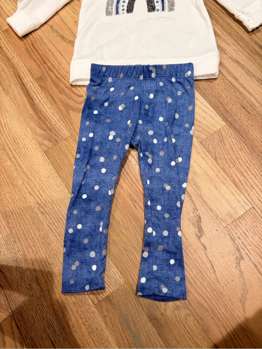 Baby girl outfit, rainbow top with ruffles on sleeves and coordinating leggings